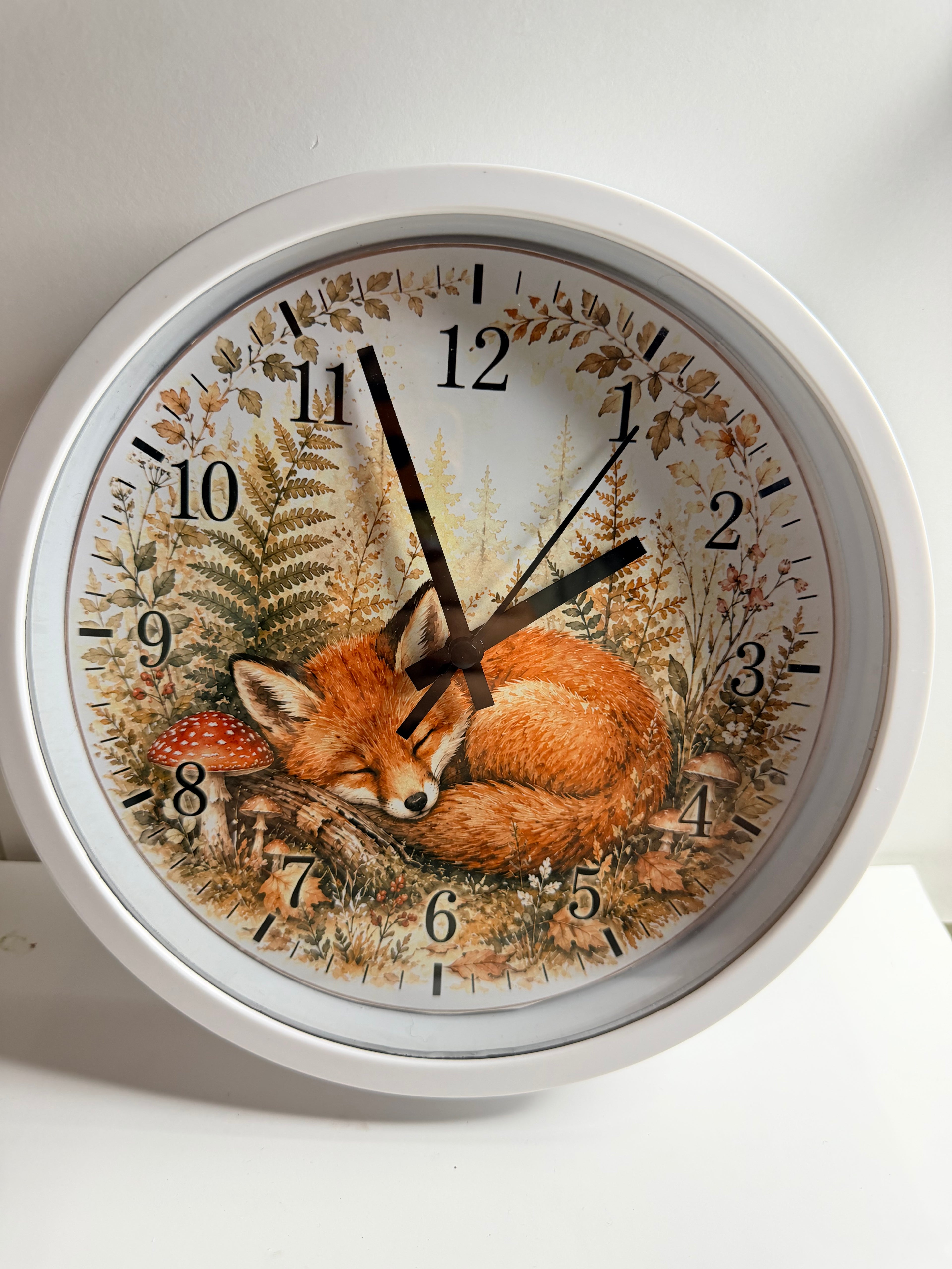 Horloge Murale « Renard qui Dort » 🦊💤